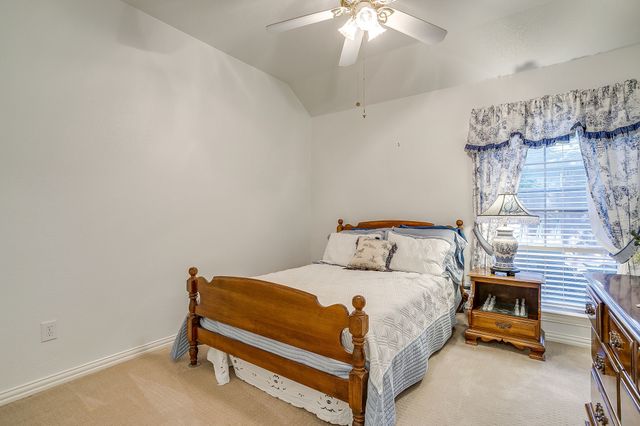 108 Hollywood Boulevard, Euless, TX 76040