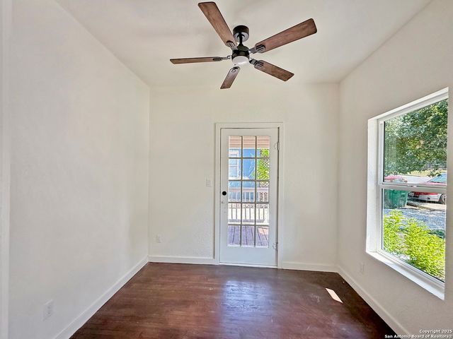 419 W Huisache, San Antonio, TX 78212