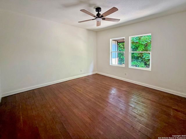 419 W Huisache, San Antonio, TX 78212