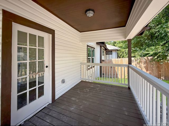 419 W Huisache, San Antonio, TX 78212