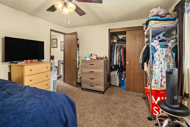 9226 Sharon Drive, Everett, WA 98204