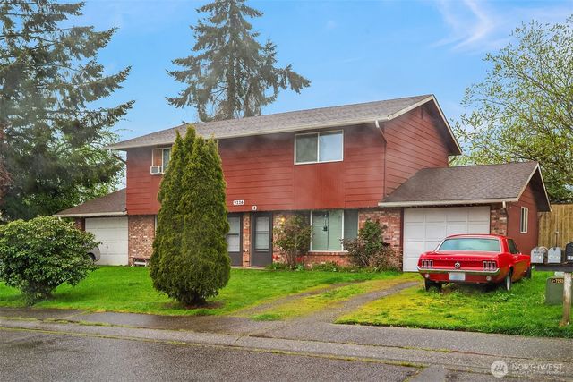 9226 Sharon Drive, Everett, WA 98204