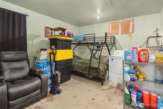 9226 Sharon Drive, Everett, WA 98204
