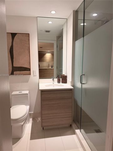 121 NE 34th St 2806A, Miami, FL 33137