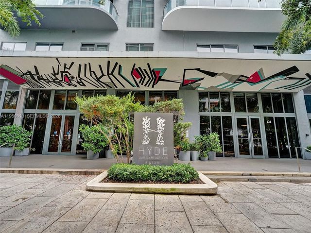 121 NE 34th St 2806A, Miami, FL 33137