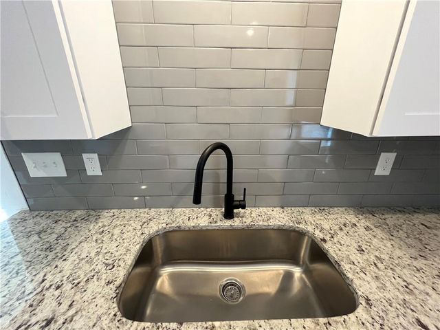 14 Hazel Street, Porterdale, GA 30014