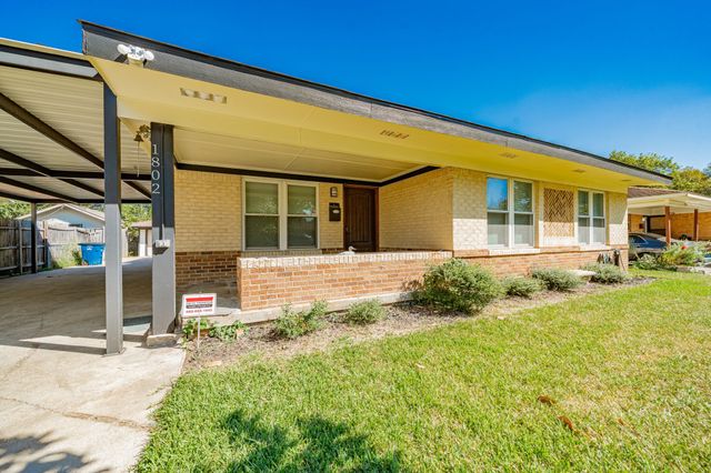 1802 Las Cruces Lane, Dallas, TX 75217