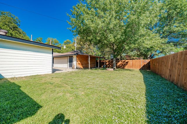 1802 Las Cruces Lane, Dallas, TX 75217