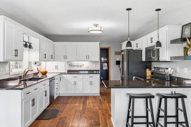 12025 Blackwood Avenue NW, Monticello, MN 55362