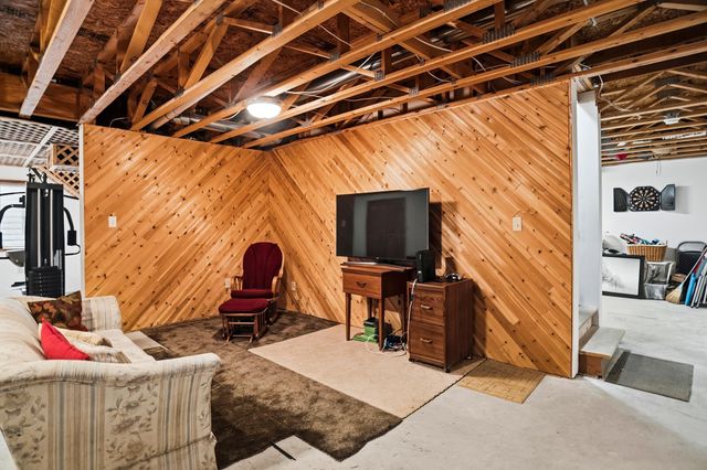 12025 Blackwood Avenue NW, Monticello, MN 55362