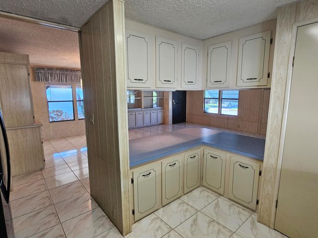 6978 SE Delegate Street, Hobe Sound, FL 33455