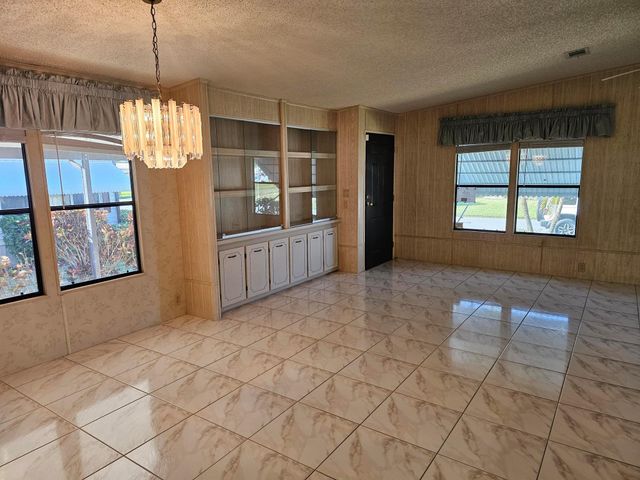 6978 SE Delegate Street, Hobe Sound, FL 33455