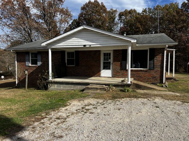 115 S Oak Dr, Collinwood, TN 38450