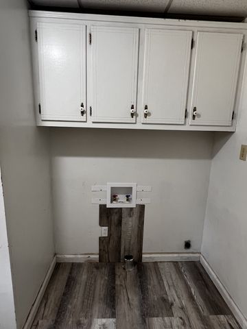 115 S Oak Dr, Collinwood, TN 38450