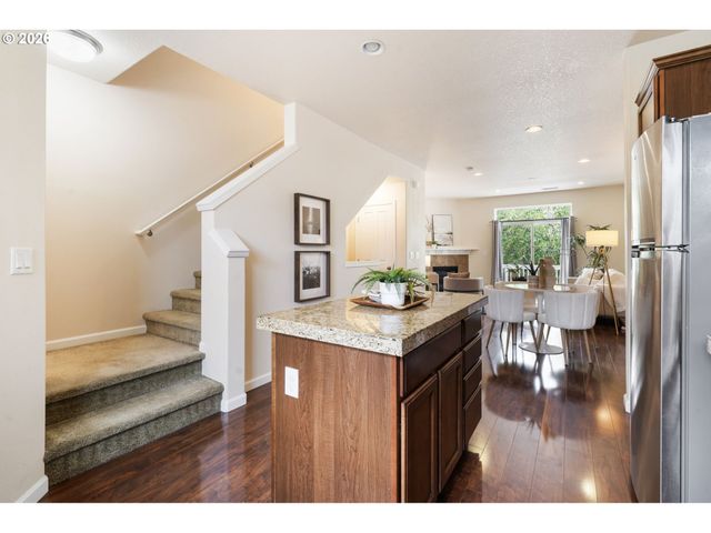 13580 Sw ROSEMARY Ln, Portland, OR 97223