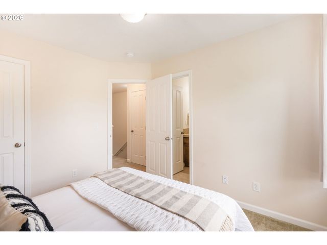 13580 Sw ROSEMARY Ln, Portland, OR 97223
