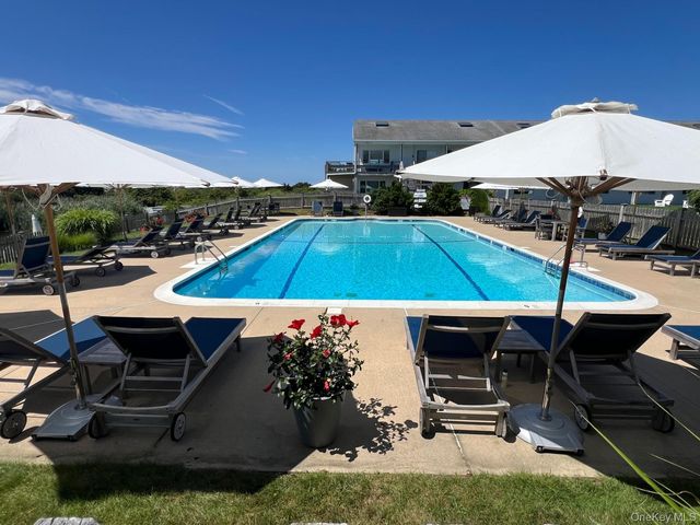 379 Bluff Road 115, Amagansett, NY 11930