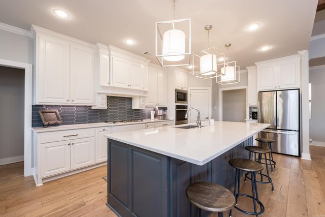 74 Falstone Drive, Little Rock, AR 72223