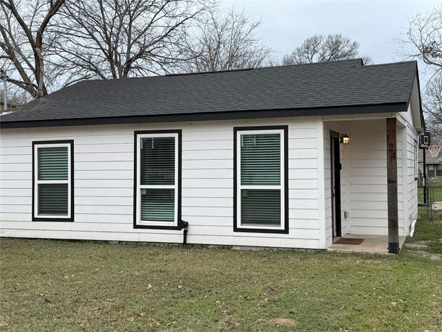 124 Cedar Street, Waco, TX 76705
