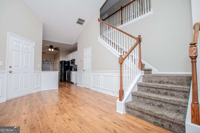 141 Mill Pond Xing B5, Carrollton, GA 30116