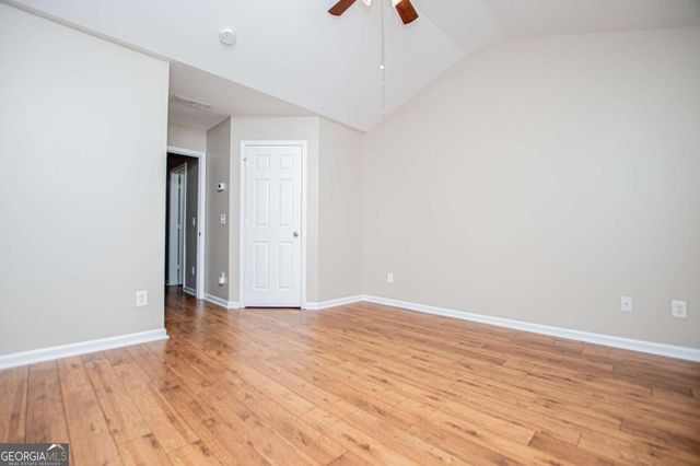 141 Mill Pond Xing B5, Carrollton, GA 30116