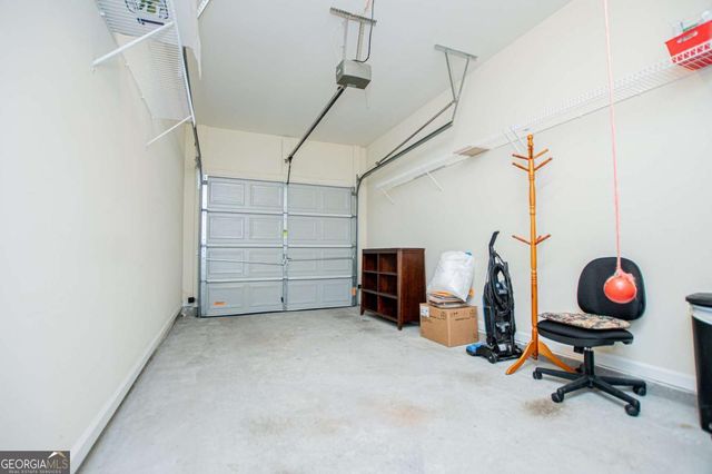 141 Mill Pond Xing B5, Carrollton, GA 30116