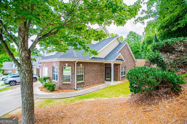 141 Mill Pond Xing B5, Carrollton, GA 30116