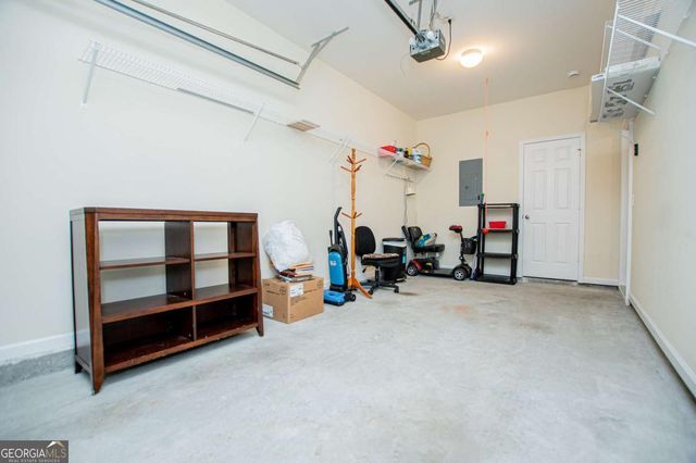 141 Mill Pond Xing B5, Carrollton, GA 30116