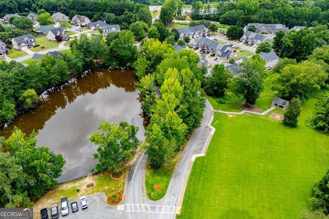 141 Mill Pond Xing B5, Carrollton, GA 30116