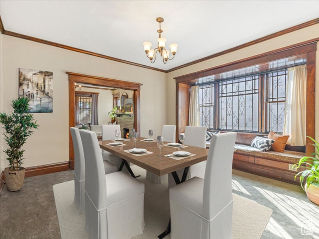 Image 11 of property listing at 4320 S COMMERCE DR, Murray, UT 84107