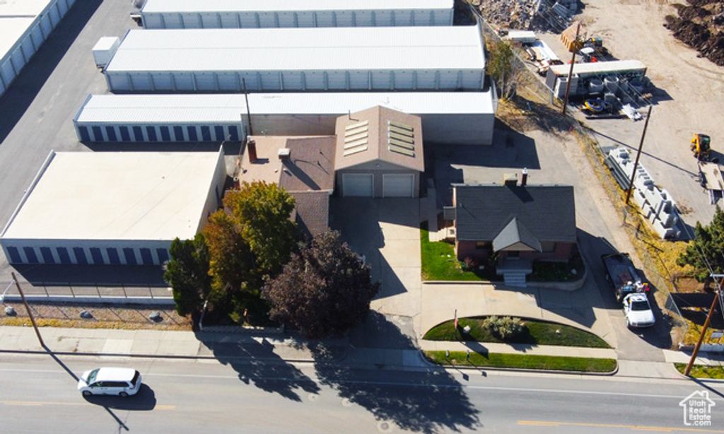 Image 24 of property listing at 4320 S COMMERCE DR, Murray, UT 84107