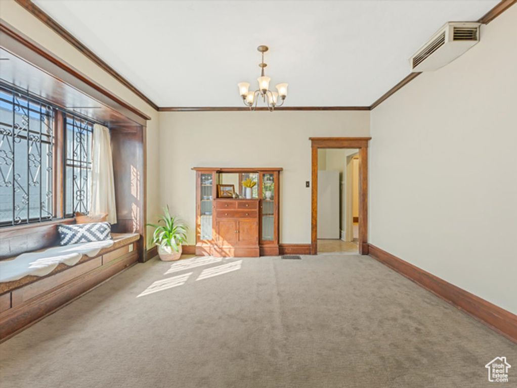 Image 10 of property listing at 4320 S COMMERCE DR, Murray, UT 84107