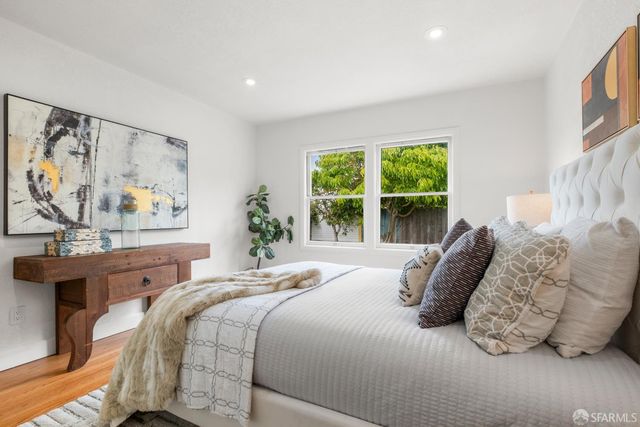 11 Topeka Avenue, San Francisco, CA 94124