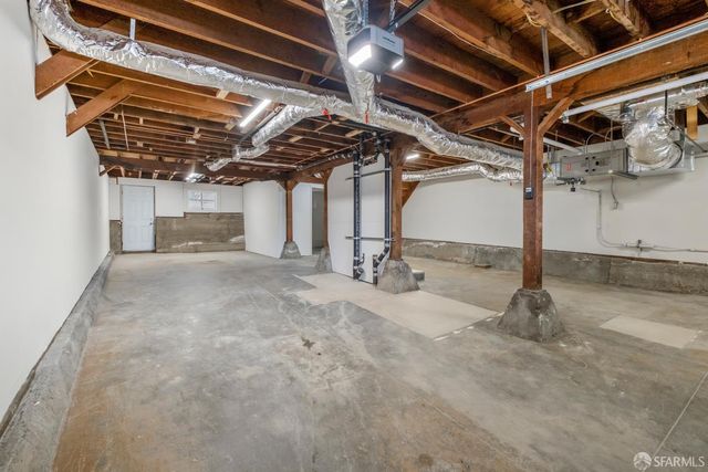 11 Topeka Avenue, San Francisco, CA 94124