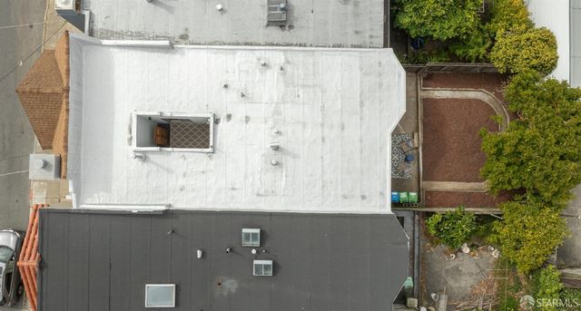 11 Topeka Avenue, San Francisco, CA 94124