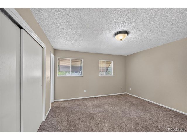 446 S Lima Cir, Aurora, CO 80012