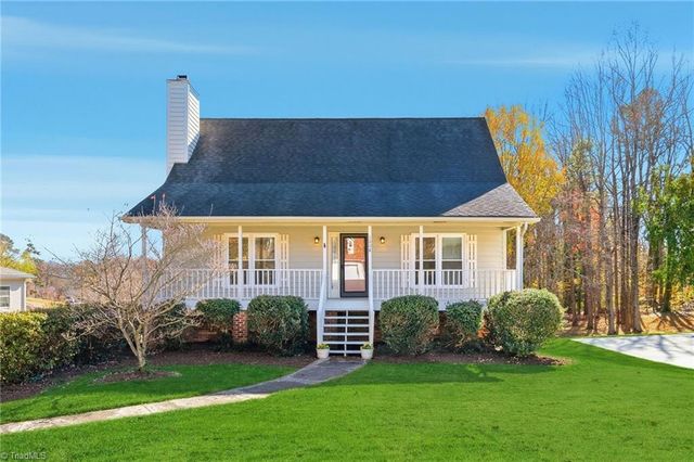 1008 Kingstree Ridge Drive, Winston-salem, NC 27127