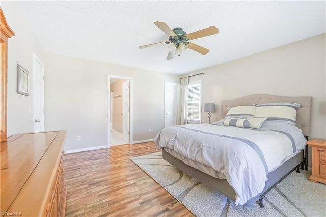 1008 Kingstree Ridge Drive, Winston-salem, NC 27127