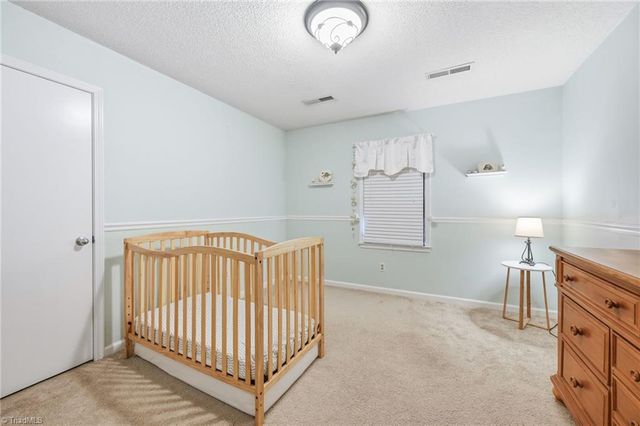 1008 Kingstree Ridge Drive, Winston-salem, NC 27127