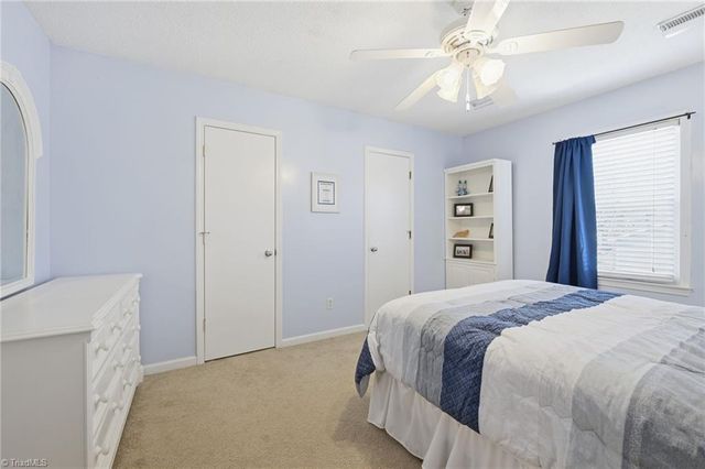 1008 Kingstree Ridge Drive, Winston-salem, NC 27127