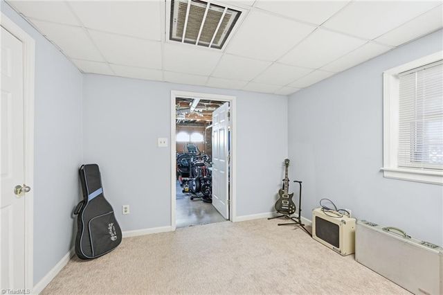 1008 Kingstree Ridge Drive, Winston-salem, NC 27127