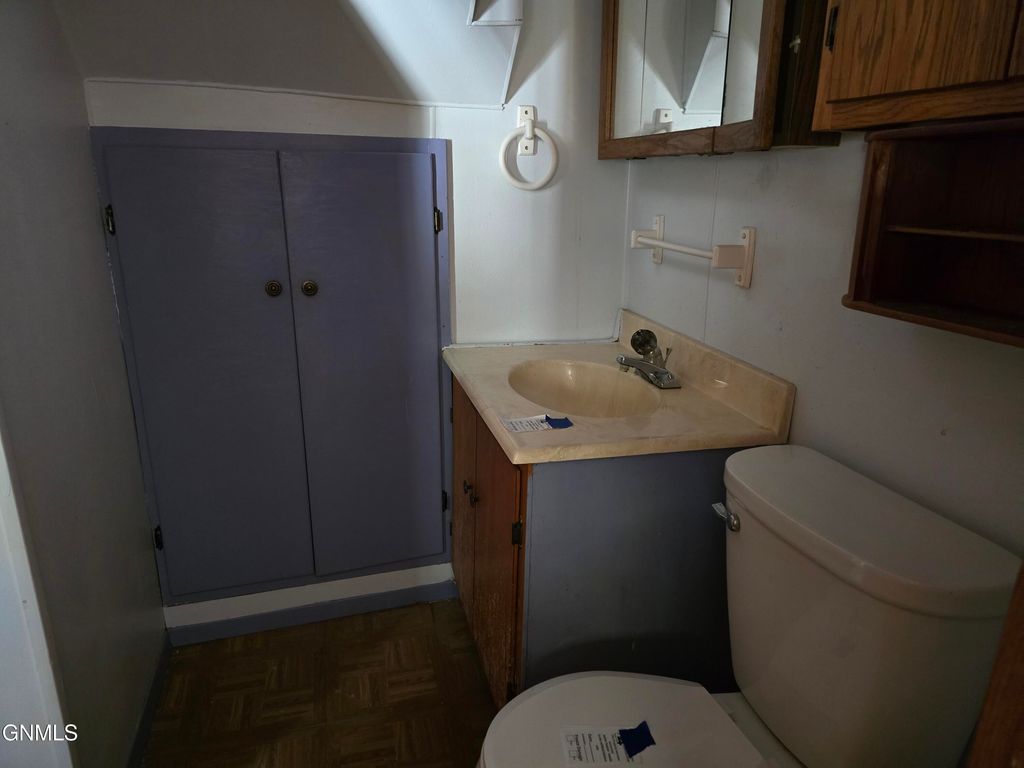 411 5th Avenue NW, Mandan, ND 58554 photo 18