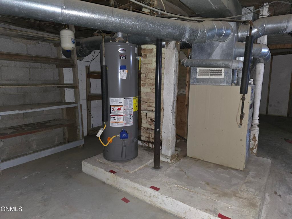 411 5th Avenue NW, Mandan, ND 58554 photo 23