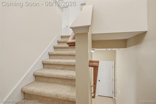 5905 High Pointe Court, Brighton, MI 48116
