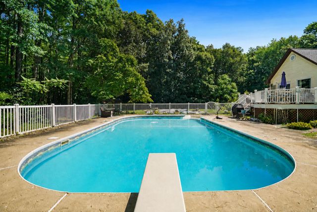 13550 FOREST PL, Hughesville, MD 20637