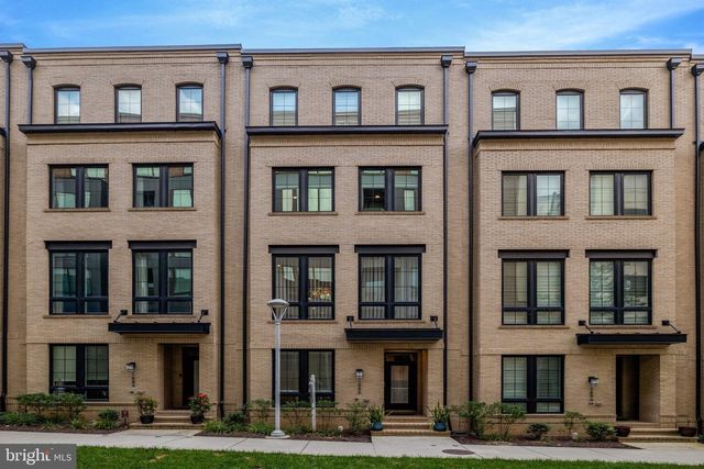 1888 EASTERLY RD, Reston, VA 20190