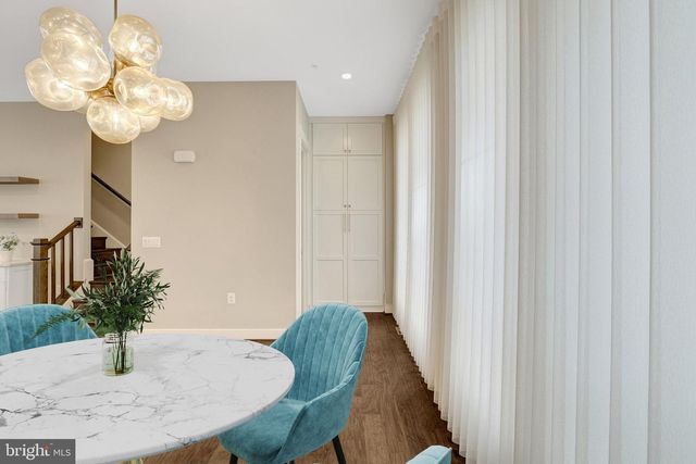 1888 EASTERLY RD, Reston, VA 20190