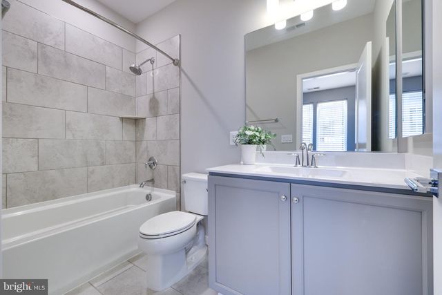 1888 EASTERLY RD, Reston, VA 20190