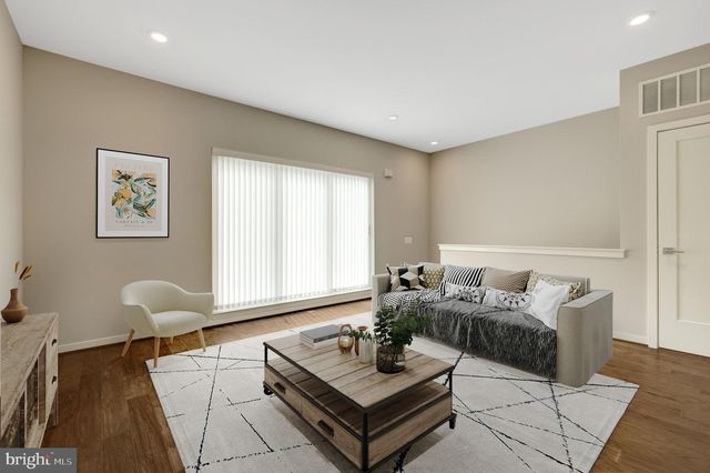 1888 EASTERLY RD, Reston, VA 20190