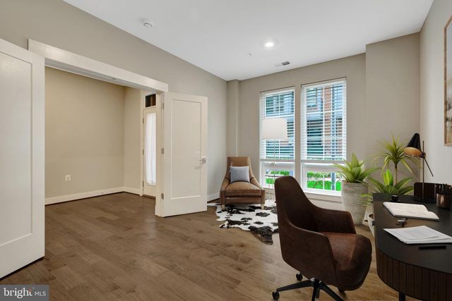 1888 EASTERLY RD, Reston, VA 20190